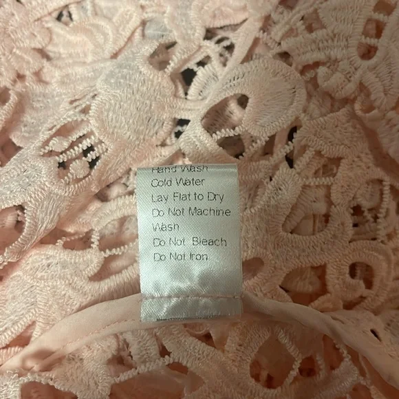 Ming WangWing Collar 3/4 Sleeve Floral Lace Coordinating Jacket